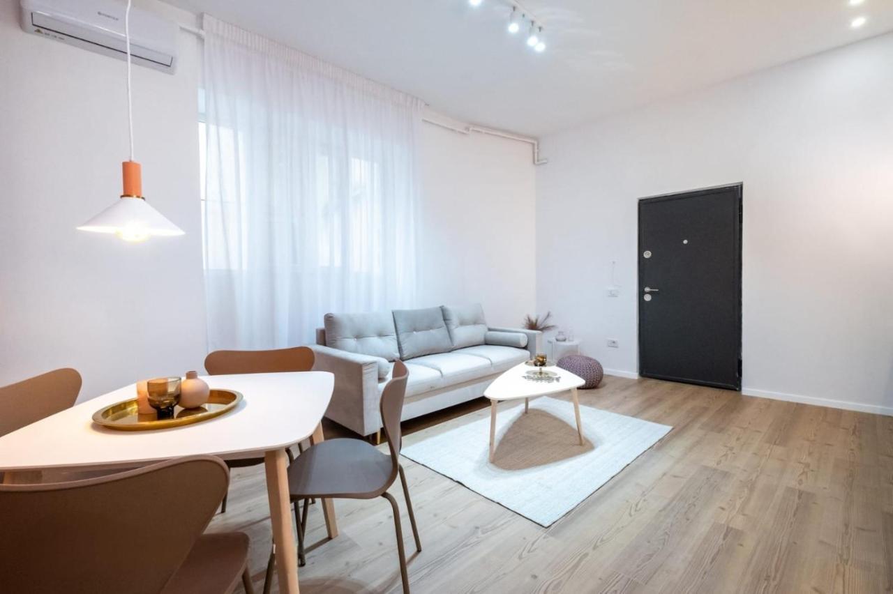 Gorgeous Bucharest Apartments Old Town Esterno foto